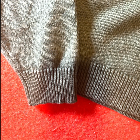 Green ribbed zip-collar sweater NWT - Picture 5 of 8